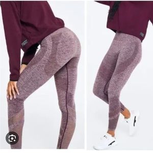 PINK SEAMLESS LEGGINGS SMALL